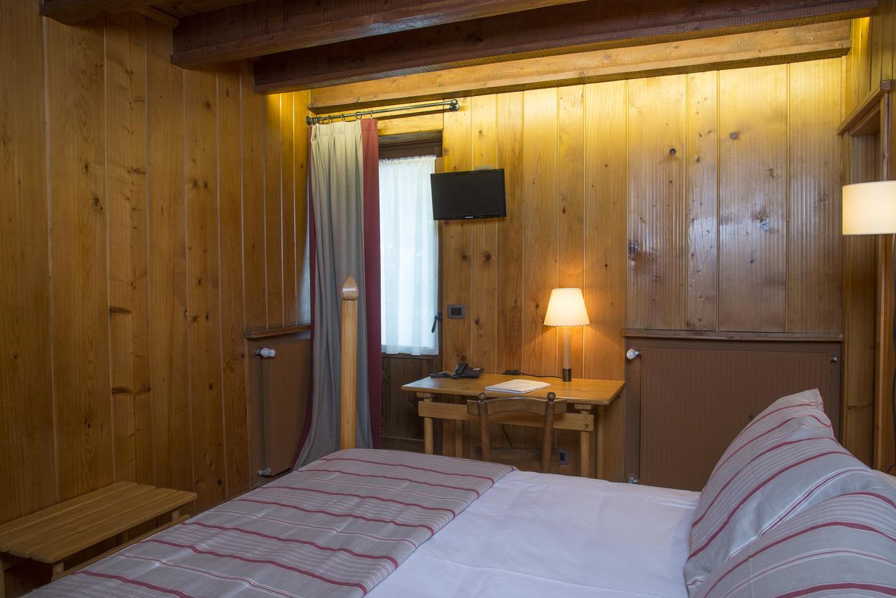 Albergo Ristorante Bucaneve Bielmonte Екстер'єр фото